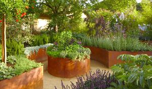 Bordure de jardin en acier Corten pour pelouse et aménagement paysager - Finition noire rouillée style Art Déco, dimensions personnalisables, résistant aux intempéries - Product Image 3