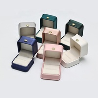 Boîte d'emballage de bijoux haut de gamme, boîtes pour bagues, pendentifs, boucles d'oreilles, bracelets, coffret de bijoux en cuir exquis, emballage de bijoux