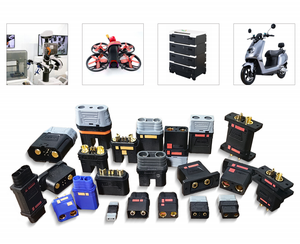 موصل بطارية مضاد للشرارة QS7-S من إنتاج المصنع، قابس مطلي بالذهب عالي التيار 500 فولت تيار مستمر 150 أمبير للسيارات الإلكترونية والزراعة - Product Image 1