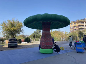 Decoración Gigante Inflable de Hongo para Exteriores, Temática de Alicia en el País de las Maravillas, para Escenarios Escolares - Product Image 2