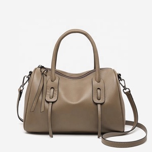 Bolso de Mano para Mamá 2026, Nuevo Bolso de Cuero Casual para Mujer, Bolso de Alta Calidad Estilo Joker para Viajar al Trabajo, Bolso de Mensajero de Cuero con Logotipo Personalizado - Product Image 4