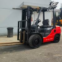 Chariot élévateur Toyota 8FD30 d'occasion en stock, moteur 1DZ-II d'origine pour la manutention de marchandises lourdes en usine et au port, prix bas