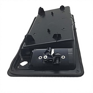 Portaplacas para Ford 6C2Z15434A20-AA, Plástico ABS Integrado, Distancia entre Agujeros de 205 mm - Product Image 3