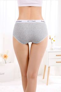Ropa interior de mujer europea y americana hecha de algodón puro, transpirable, levantando glúteos, Sexy, triángulo de cintura media para niñas debajo - Product Image 4