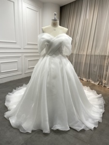 Gaun pengantin putih tanpa bahu dengan rok Tule tipis pita Organza depan silang dan gaun pengantin romantis - Product Image 1