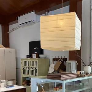 Lampe <span class=keywords><strong>boule</strong></span> de style japonais <span class=keywords><strong>suspension</strong></span> en papier Washi créative minimaliste nordique pour la maison pour salon salle d'étude <span class=keywords><strong>suspension</strong></span> facile - Product Image 3