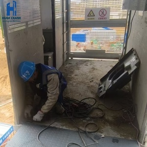 Mesin pengangkat konstruksi seri <span class=keywords><strong>SC</strong></span> HUGECRANE bekas 2x2000kg kapasitas beban hemat energi Platform lift efisien - Product Image 3