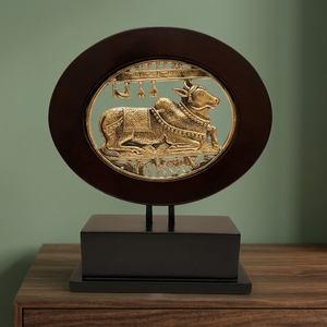 Escultura de Nandi de Latón de Lujo, Hecha a Mano, Arte Metálico en Relieve, Set de Regalo Decorativo - Product Image 2