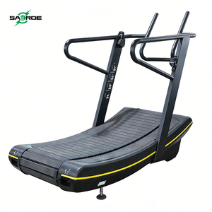 Caminadora Curva Comercial Sin Motor SAERDE <span class=keywords><strong>Vital</strong></span> |   Equipo de <span class=keywords><strong>Fitness</strong></span> Autoalimentado Air Runner Sin Motor, Estructura Metálica, 180 kg - Product Image 4