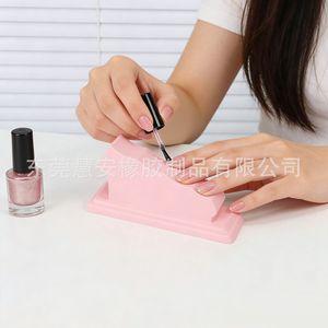ที่วางน้ำมันทาเล็บพร้อมที่วางมืออะคริลิคดีไซน์ทันสมัยสำหรับความงามของเล็บ - Product Image 2