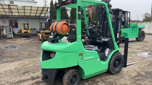 Chariot élévateur diesel Mitsubishi 2,5 tonnes d'occasion, chariot élévateur diesel FD30 FD25 Mitsubishi avec mât triplex à vendre - Product Image 2