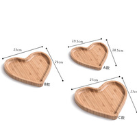 Plateau de service en bambou naturel en forme de cœur, design classique, écologique, durable, fait main, personnalisé, pour aliments, assiettes, plats et collations