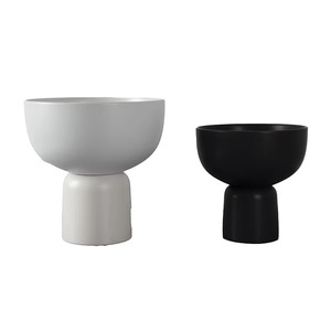 Décoration de la maison noir mat nordique céramique rustique <span class=keywords><strong>poterie</strong></span> vase <span class=keywords><strong>ikebana</strong></span> vases à fleurs pour kenzan - Product Image 1