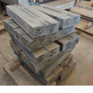 Hoge Kwaliteit <span class=keywords><strong>Impact</strong></span> <span class=keywords><strong>Crusher</strong></span> Reserveonderdelen Concurrerende Prijs Hamerslagbalk In Gietproces - Product Image 2