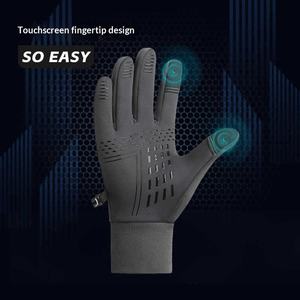 Gants thermiques en polyester pour homme, pour le cyclisme et le ski en plein air en <span class=keywords><strong>hiver</strong></span>, compatibles avec les écrans tactiles, coupe-vent, imperméables et antidérapants - Product Image 4