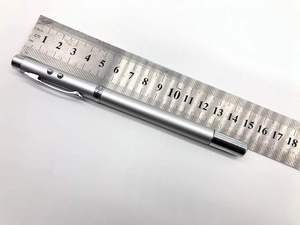 4 trong <span class=keywords><strong>1</strong></span> có thể thu vào con trỏ <span class=keywords><strong>laser</strong></span> Kính thiên văn ăng ten giảng dạy con trỏ <span class=keywords><strong>laser</strong></span> màu đỏ bút LED Đèn pin bút bi - Product Image 3