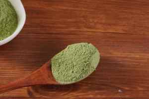 Premium Doğal Yeşil Ispanak Tozu - Hamur İşleri ve Demir İçerikli Sağlıklı İçecekler İçin - Product Image 2