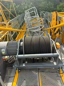 Vendre Grue à tour Zoomlion d'occasion modèle W7015-10E (2021-2023) avec moteur, boîte de vitesses, pompe et flèche de 75m - Product Image 2