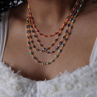 Collier à perles œil de chat mystérieux pour femmes, chaîne à maillons multicouche jusqu'à la clavicule, style tendance pour les anniversaires