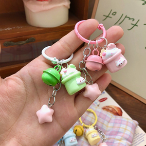 Llavero de Plástico QYS con Diseño de Gato de Dibujos Animados, Colgante de Campana de Helado Rosa, Bonito Adorno para Bolsos, Anillo para Llaves para Niñas - Product Image 5
