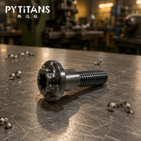 Sekrup Bahu Torx Bunga Kupu-kupu dari Paduan Titanium PYTITANS GR5 Anti-karat, Komponen Pengikat untuk Modifikasi Mobil Motor