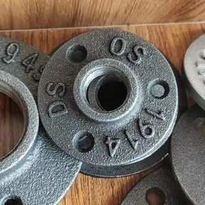 فلانشة أرضية حديدية قابلة للطرق بـ 3 فتحات مقاس 1/2 بوصة و3/4 بوصة و1 بوصة، طراز DS OS 1914 لأنابيب السباكة والأثاث - Product Image 3