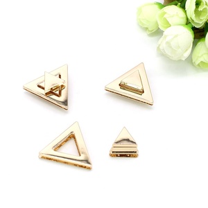 Hình Dạng Tam Giác Kẽm Hợp Kim Kim Loại Lật Khóa <span class=keywords><strong>Clasp</strong></span> Lần Lượt Lần Lượt Khóa Cho Túi Xách Khóa - Product Image 1