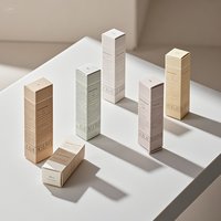 Vente en gros de boîte de papier d'emballage pliante cosmétique de taille personnalisée et de logo de marque privée de luxe brillant à lèvres rose pour rouge à lèvres