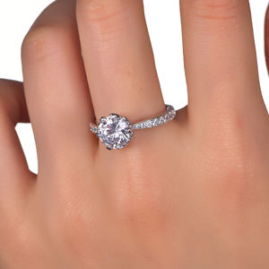 Anillo de Plata de Ley 925 con Moissanita de 2 Quilates GH VVS1, Tallas 6, 7, 8 y 9, Anillos de Compromiso para Mujer con Moissanita Grande OEM - Product Image 2