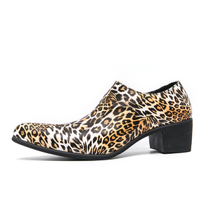 <span class=keywords><strong>Italie</strong></span> design de mode hommes chaussures pour mariage léopard sans lacet talons hauts chaussures de danse élégantes grande taille 46 marque usine <span class=keywords><strong>pas</strong></span> <span class=keywords><strong>cher</strong></span> - Product Image 2