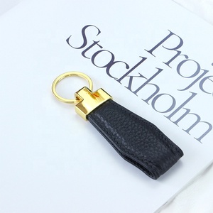 Porte-clés en cuir artisanal personnalisé de haute qualité, porte-clés de voiture en cuir et métal de luxe pour petit cadeau - Product Image 6