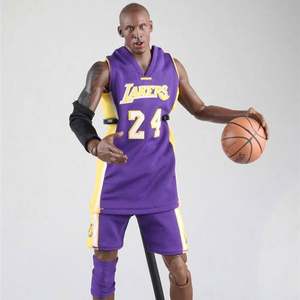 33cm nero Mamba <span class=keywords><strong>Kobe</strong></span> Bean <span class=keywords><strong>Bryant</strong></span> 24 1/6 giocatore di basket Action Figure giocattoli modello confezione regalo sport Display PVC NECA Unisex 2kg - Product Image 2