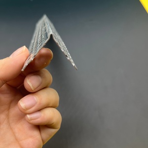 Profilés en acier galvanisé pour cloisons sèches, cornières métalliques perforées, angles de mur en R, protections d'angle - Product Image 1