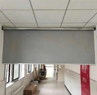 Système de rideau anti-fumée fixe monté au plafond sur mesure, résistant au feu, pour les entrées d'usines et d'ateliers