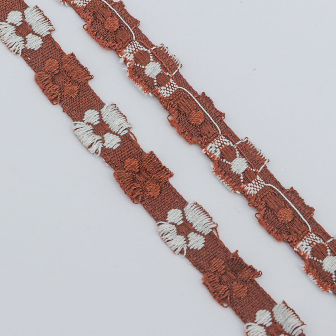 Marron foncé [taille 1 cm * 10]