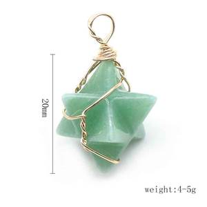 Boucles d'oreilles pour femmes enveloppées dans un pendentif étoile en cristal naturel, fil d'or, mode populaire, bijoux faits à la main - Product Image 1