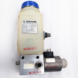 WD A93F106113 Bidon d'huile d'occasion original 30013073 09092003 pour pièces d'impression offset Roland 700 - Product Image 1