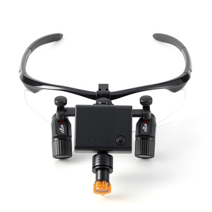 Occhiali Ingrandenti Chirurgici Dentali 5.0X/6.0X con Luce LED Frontale Ergonomica - Product Image 1