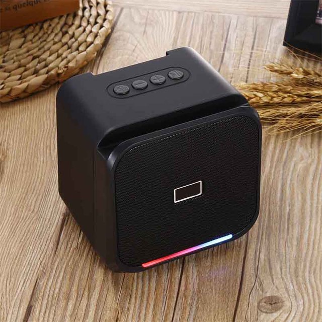 HS-4156 Trending portable audio player Speaker fm radio mini Blue tooth wireless Speaker