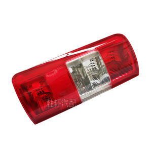 ชุดไฟท้ายฟอร์ดทรานซิทคอนเน็ค 12V ฮาโลเจน ฝาครอบเลนส์ไฟเลี้ยวเบรกแบบมัลติฟังก์ชั่น - Product Image 3