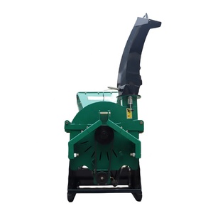 Déchiqueteuse à bois suspendue à <span class=keywords><strong>trois</strong></span> <span class=keywords><strong>points</strong></span> à entraînement hydraulique - Product Image 5