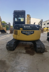 Mini-excavatrice sur chenilles Komatsu Pc78US d'occasion de haute qualité, 7 tonnes, en excellent état - Product Image 3