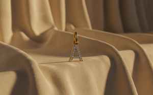 Colgante de Letra Inicial con Diamantes en Oro de 14K, Personalizado de la A a la Z, Joyería Elegante, Regalo para Mujer - Product Image 2