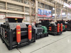 Meistverkaufter 2025 Rollenbrecher Doppelwalzenbrecher für Gesteinsbrechanlagen Kalkstein-Granit-Brechanlage Zhengzhou - Product Image 3