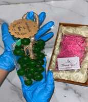 Savon artisanal à base de plantes avec un design unique en forme de grappe de raisin, blanchissant, hydratant, luxueux, soin quotidien de la peau