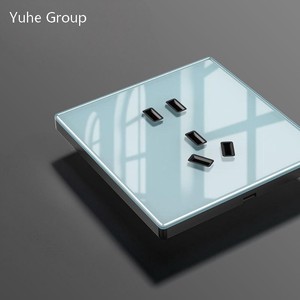 แผงควบคุมแบบสัมผัสติดผนังสีดำมาตรฐานสากล พร้อมเต้ารับกระจกนิรภัย 2 ช่อง แบบโมเดิร์น - Product Image 3