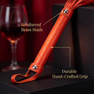 Flogger en cuir orange vif, stock USA, livraison en 3-7 jours, fouet premium à neuf queues avec clous en laiton pour l'entraînement - Product Image 5