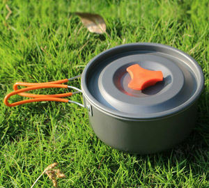 Ventes chaudes Ensemble de cuisine de camping 1-2 personnes Ensemble de batterie de cuisine en aluminium et accessoires de pique-nique de camping portables Ensemble de casseroles de cuisine en plein air - Product Image 4
