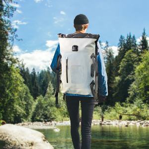 IPX6 للماء القماش المشمع 32L دائم المتداول طوي pvc على ظهره للمشي لمسافات طويلة التخييم - Product Image 4