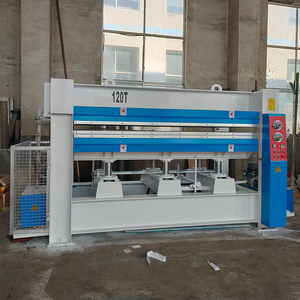 Nouvelle machine à chantourner à cycle court certifiée CE, haute productivité, marque MKW, pour le laminage de panneaux mélaminés - Product Image 2